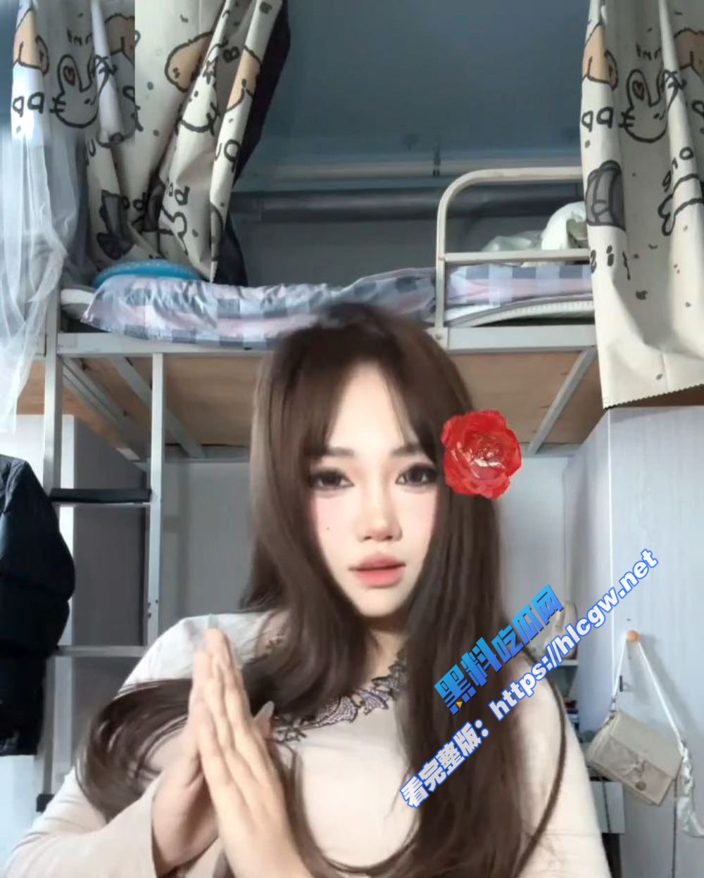 快手网红【不甜】自拍