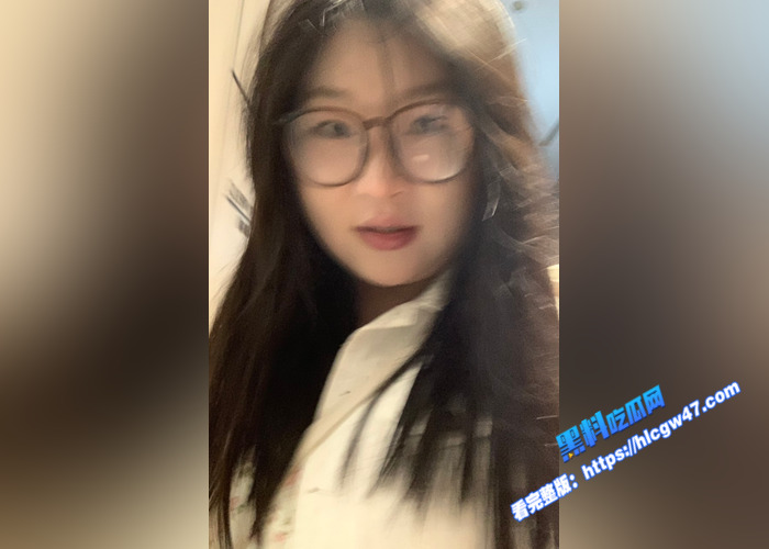 约炮神器soul 成功约到性压抑女大学生 连麦卡泡被录屏 粉嫩小穴被爆插3 约炮神器soul 成功约到性压抑女大学生 连麦卡泡被录屏 粉嫩小穴被爆插3