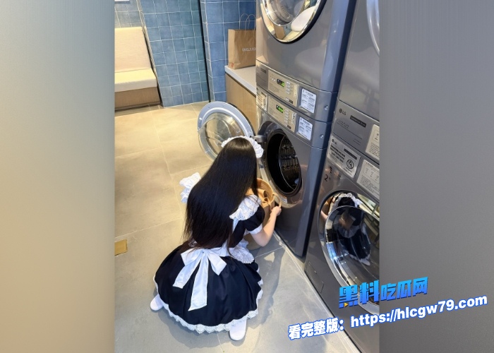 性感美腿女神lunababy付费520门槛视频流出肤白如雪完极品身材全程主动女上位榨精土豪粉丝骚荡至极 图3