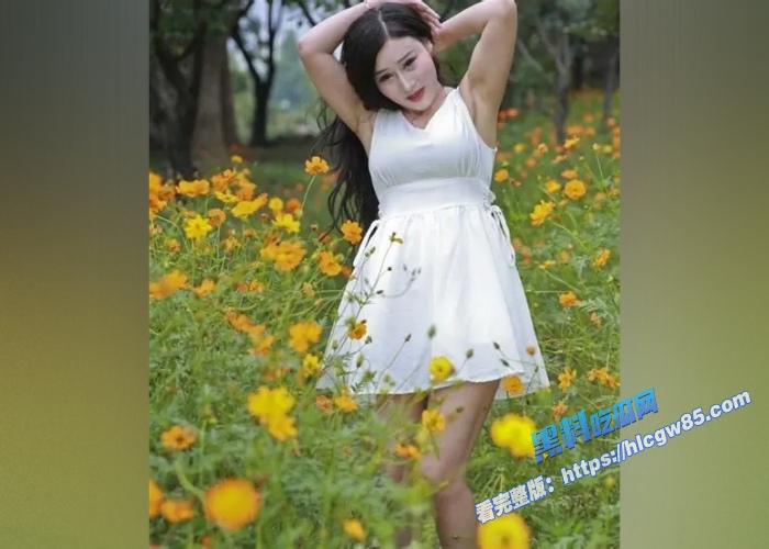 真实母子乱伦性感内衣妈妈与儿子家中淫乱狂欢 1 真实母子乱伦性感内衣妈妈与儿子家中淫乱狂欢 1