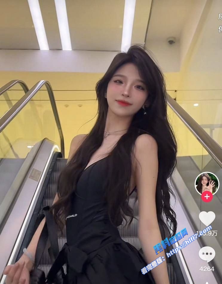 抖音600万粉丝超级大网红 夜刀神狗 早年竟是福利姬 近日全裸不雅视频流出！5