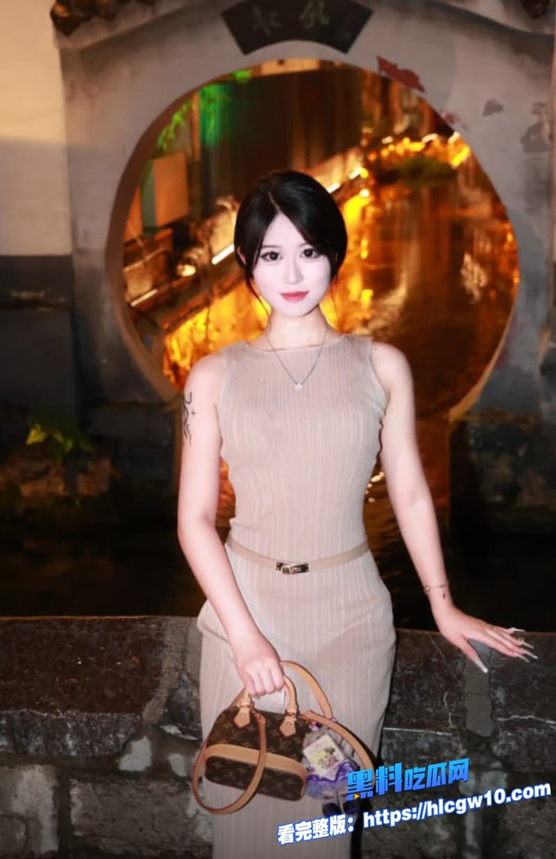 叔嫂乱伦济南骚少妇饥渴到炸小叔子精力旺盛浓精狂喷骚穴大嫂小穴夹得死紧看完都说想试试1