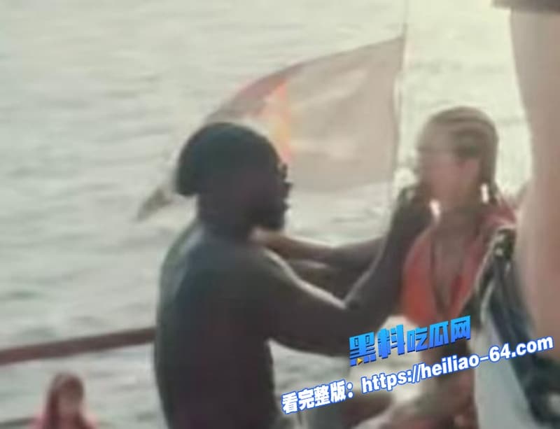 抖音COSER网红小米没脾气黑人事件全曝光竟被黑屌后入到腿软清纯人设彻底崩盘8