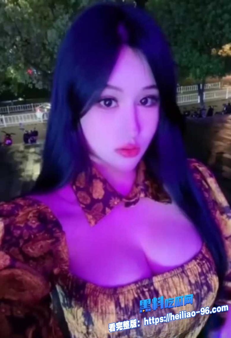 反差女神大蜜蜜9