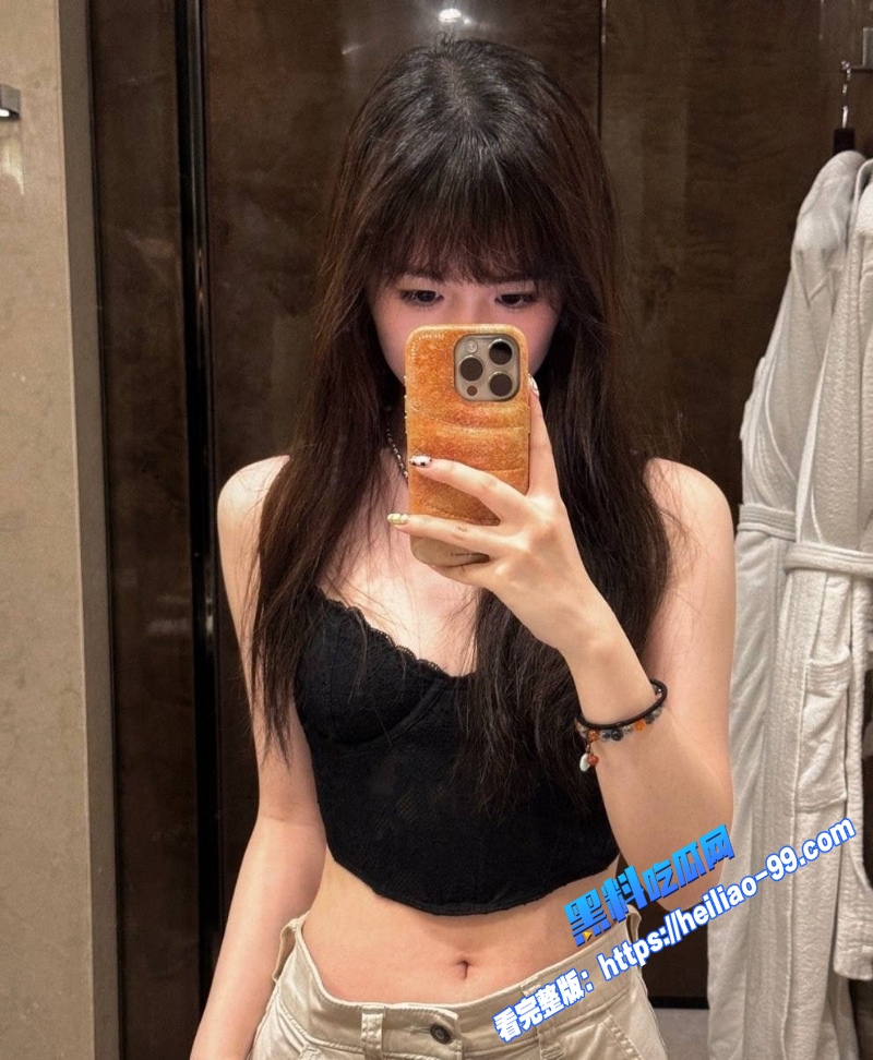 清纯眼睛妹男友开房流出5