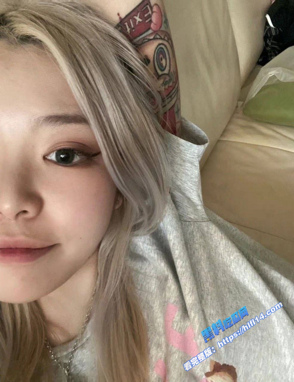 约炮高中生精神小妹 被操得得喊爸爸 调教口交做爱视频曝光！4