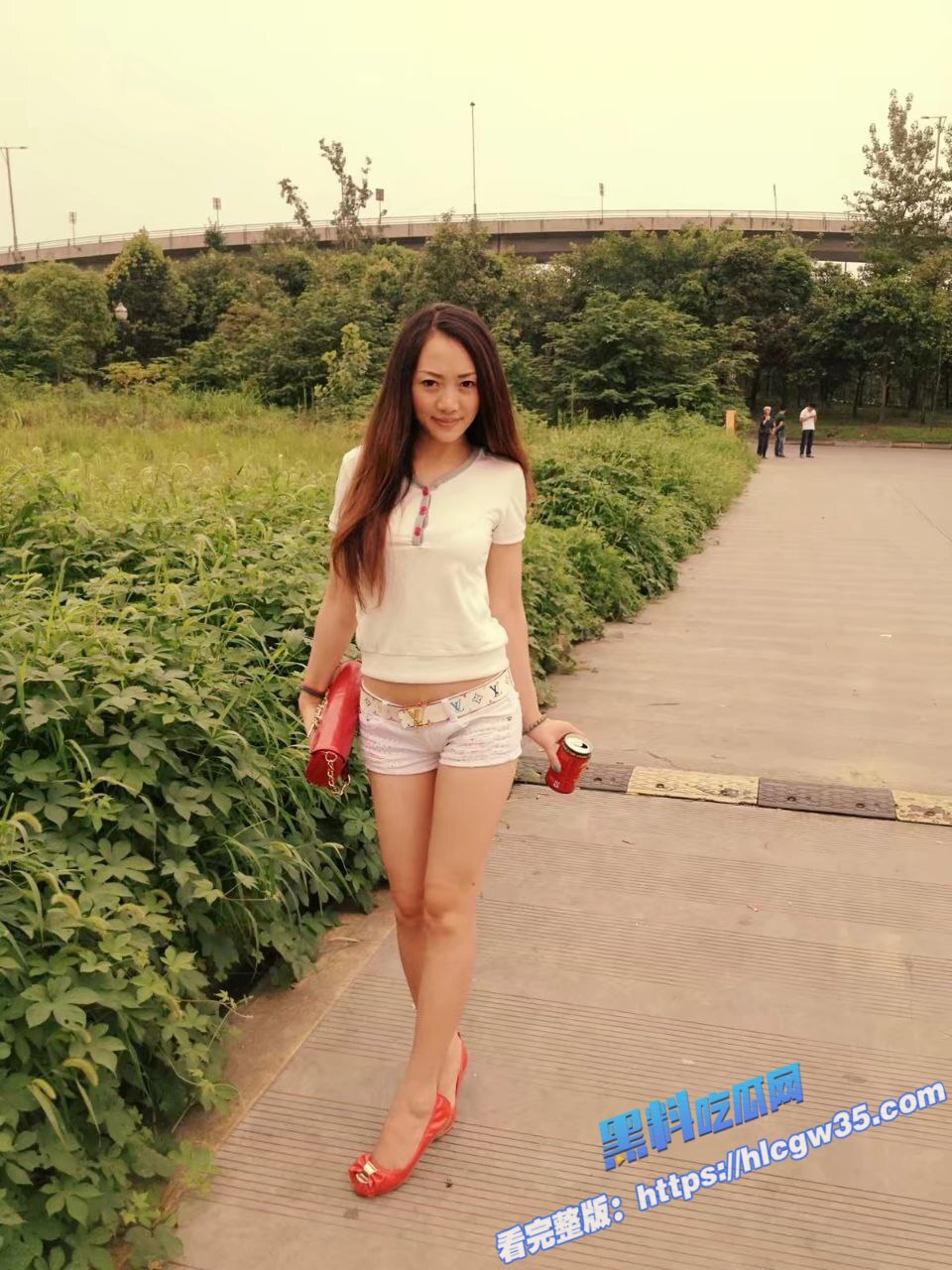 极品人妻少妇 钟晓红 定制视频流出 风韵犹存 自拍 自慰 淫叫声震天21 极品人妻少妇 钟晓红 定制视频流出 风韵犹存 自拍 自慰 淫叫声震天21