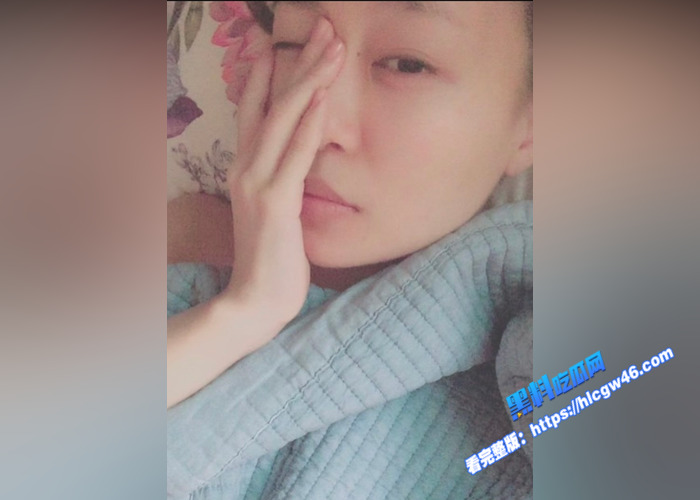 极品小少妇 风韵犹存 找了个小弟弟 姐弟恋日常性爱私拍 小穴被弟弟的肉棒滋润6 极品小少妇 风韵犹存 找了个小弟弟 姐弟恋日常性爱私拍 小穴被弟弟的肉棒滋润6