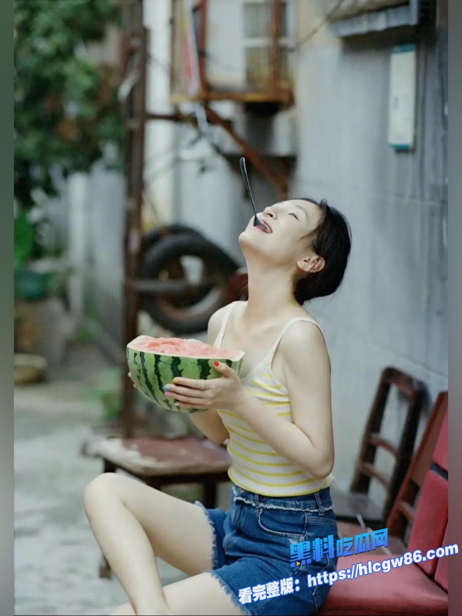 AI明星换脸系列 吴倩AI换脸化身风骚淫娃私处塞跳蛋媚眼如丝摇臀赴香槟派对浪叫连连高潮喷汁 (4).jpg AI明星换脸系列 吴倩AI换脸化身风骚淫娃私处塞跳蛋媚眼如丝摇臀赴香槟派对浪叫连连高潮喷汁 (4).jpg
