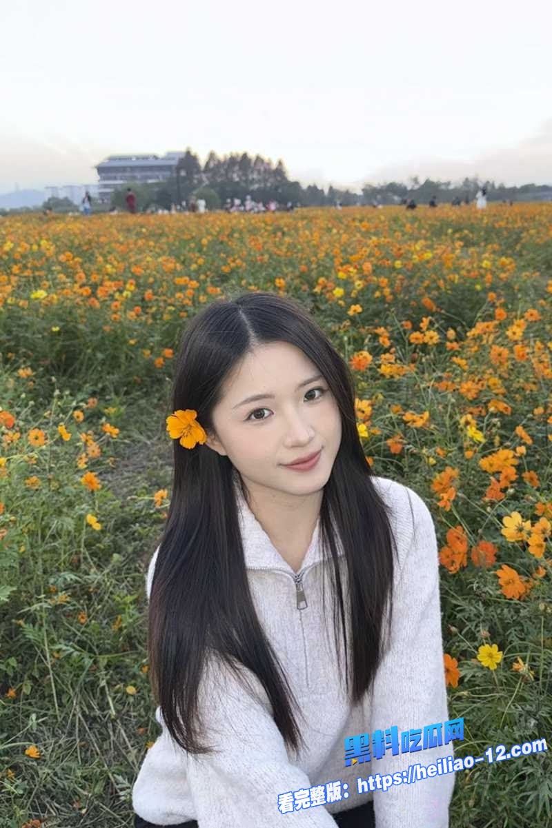 白色花边内裤反差拉满无套直插嫩逼瓜友投稿约炮极品白虎清纯嫩妹人前乖乖女床上骚炸天白色花边内裤反差拉满2