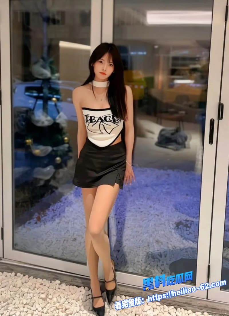 95后高颜值双胞胎姐妹花大胆开干轮番舔屌上阵骚话不停2 95后高颜值双胞胎姐妹花大胆开干轮番舔屌上阵骚话不停2