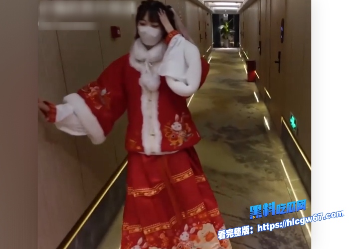 推特网红长腿萝莉美少女Cola酱唐可可性感小姐姐酒后迷情和陌生人激情做爱终于理解为什么现在都去酒吧呢酒后性欲大涨更容易约得到 图1 推特网红长腿萝莉美少女Cola酱唐可可性感小姐姐酒后迷情和陌生人激情做爱终于理解为什么现在都去酒吧呢酒后性欲大涨更容易约得到 图1