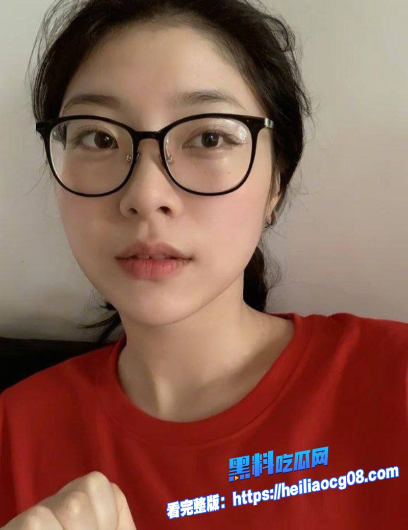 极品清纯网黄秦嘉妮2 极品清纯网黄秦嘉妮2