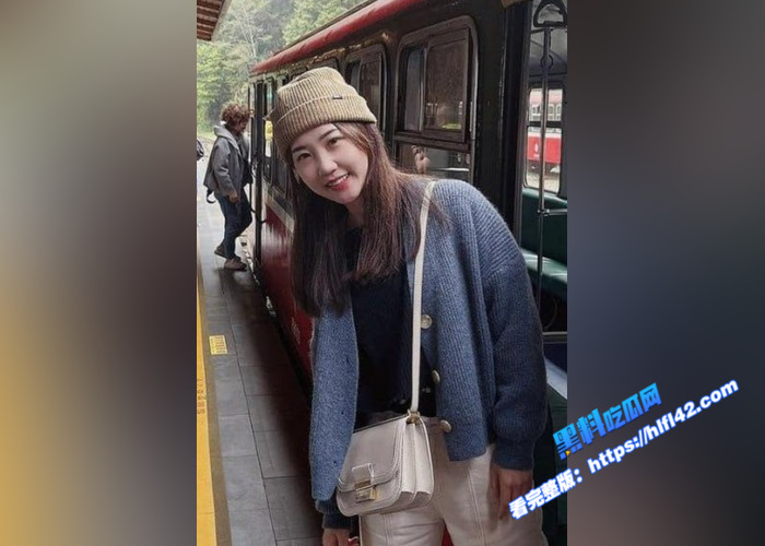 极品台妹 肤白貌美淋浴脱衣到桑拿3P 火辣骑乘前后夹击 呻吟娇喘声太好听了2