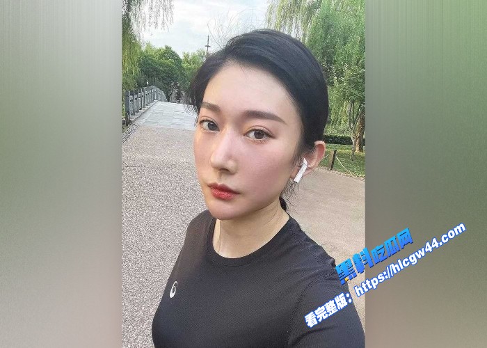 陕西美女汽车销售张伊儿为了冲业绩毫无下限色诱客户买车当天就能陪睡视频曝光流出简直炸裂 图2WH700x500px