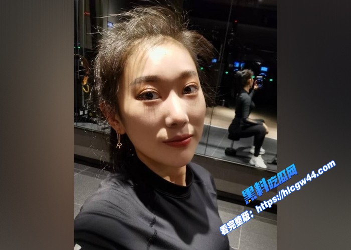陕西美女汽车销售张伊儿为了冲业绩毫无下限色诱客户买车当天就能陪睡视频曝光流出简直炸裂 图3WH700x500px