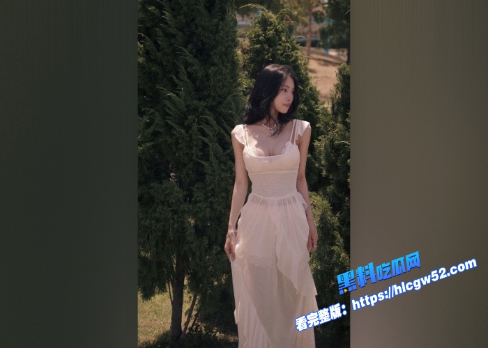 泰国反差少女大尺度自慰私拍曝光假屌爆插骚穴白眼直翻淫叫不断活脱脱一副骚母狗样 图3WH700x500px