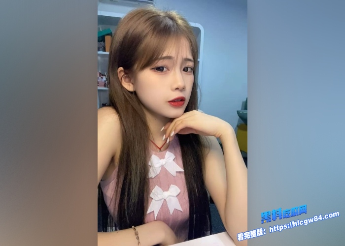 网红主播精神小妹兔斯姬直播调教视频流出舌钉纹身紫色情趣内衣舔脚吃鸡逼都被玩黑了 6 网红主播精神小妹兔斯姬直播调教视频流出舌钉纹身紫色情趣内衣舔脚吃鸡逼都被玩黑了 6