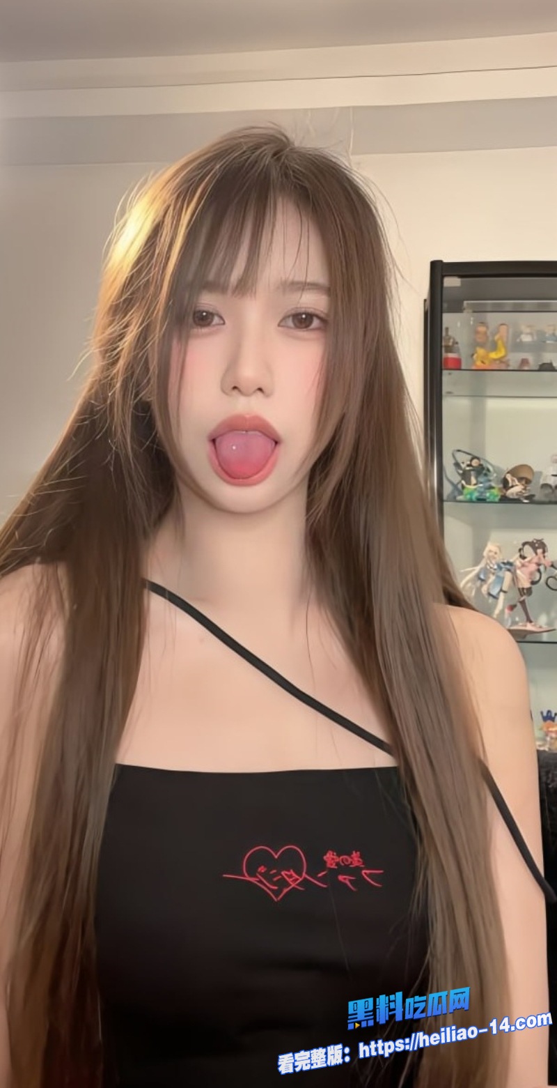 超高颜值学妹王佳家私密流出清纯校花秒变反差婊3 超高颜值学妹王佳家私密流出清纯校花秒变反差婊3