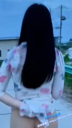 抖音网红 傲娇小穗 美少妇户外漏出自拍做爱视频不慎流出！1