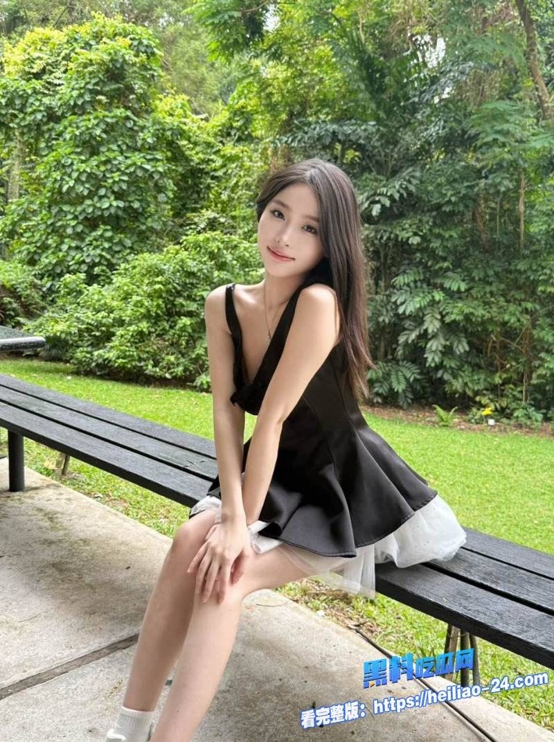 人闲逼不能闲G奶巨乳少妇穿奶牛情趣服背夫偷情连续伺候4个情夫被各种姿势爆操到失神 2