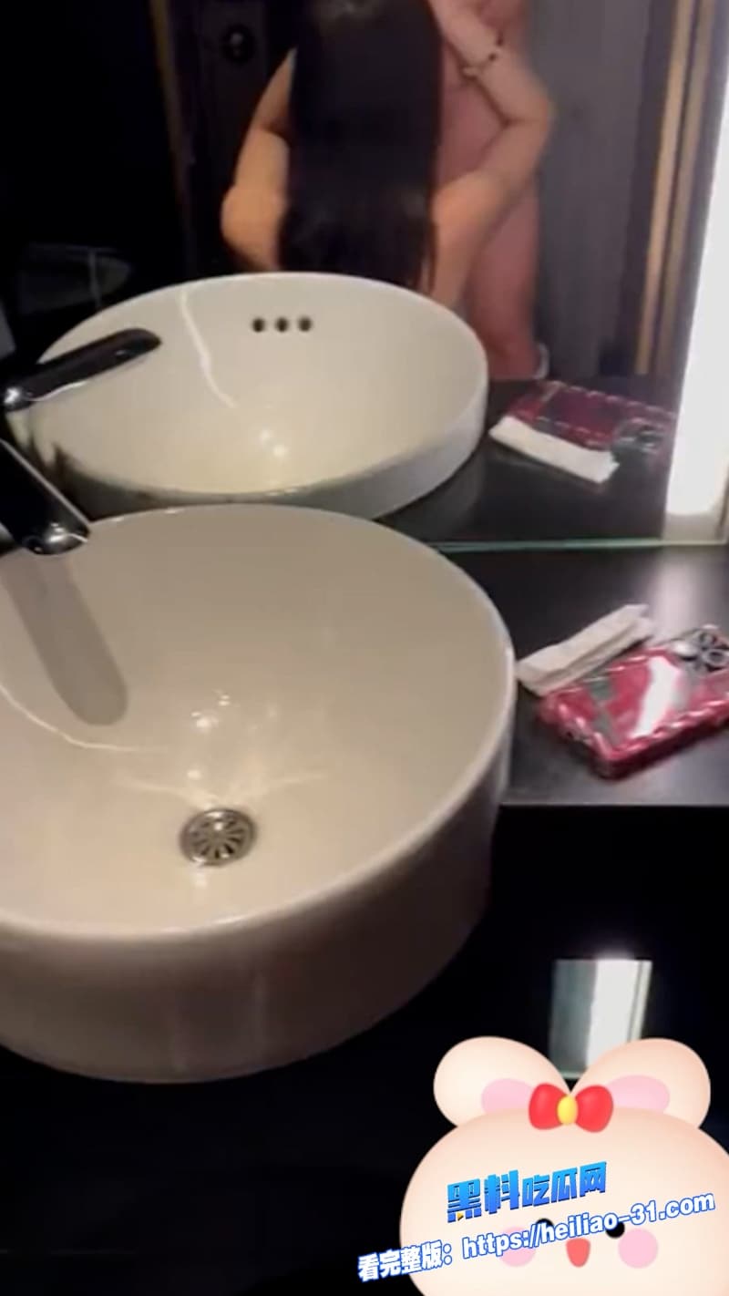 广西南宁网瘾少女辛珂乐由桂入沪不惜千里奔现网友首夜就掰臀索精求内射视频曝光 3 广西南宁网瘾少女辛珂乐由桂入沪不惜千里奔现网友首夜就掰臀索精求内射视频曝光 3