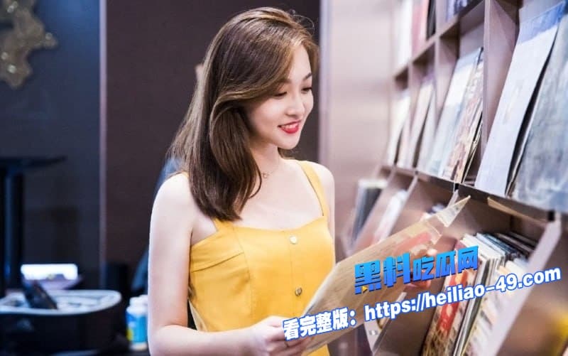 浙江大学黄思柠毕业后和男友啪啪私密视频流出做爱途中刮阴毛骚操作太炸裂了 7