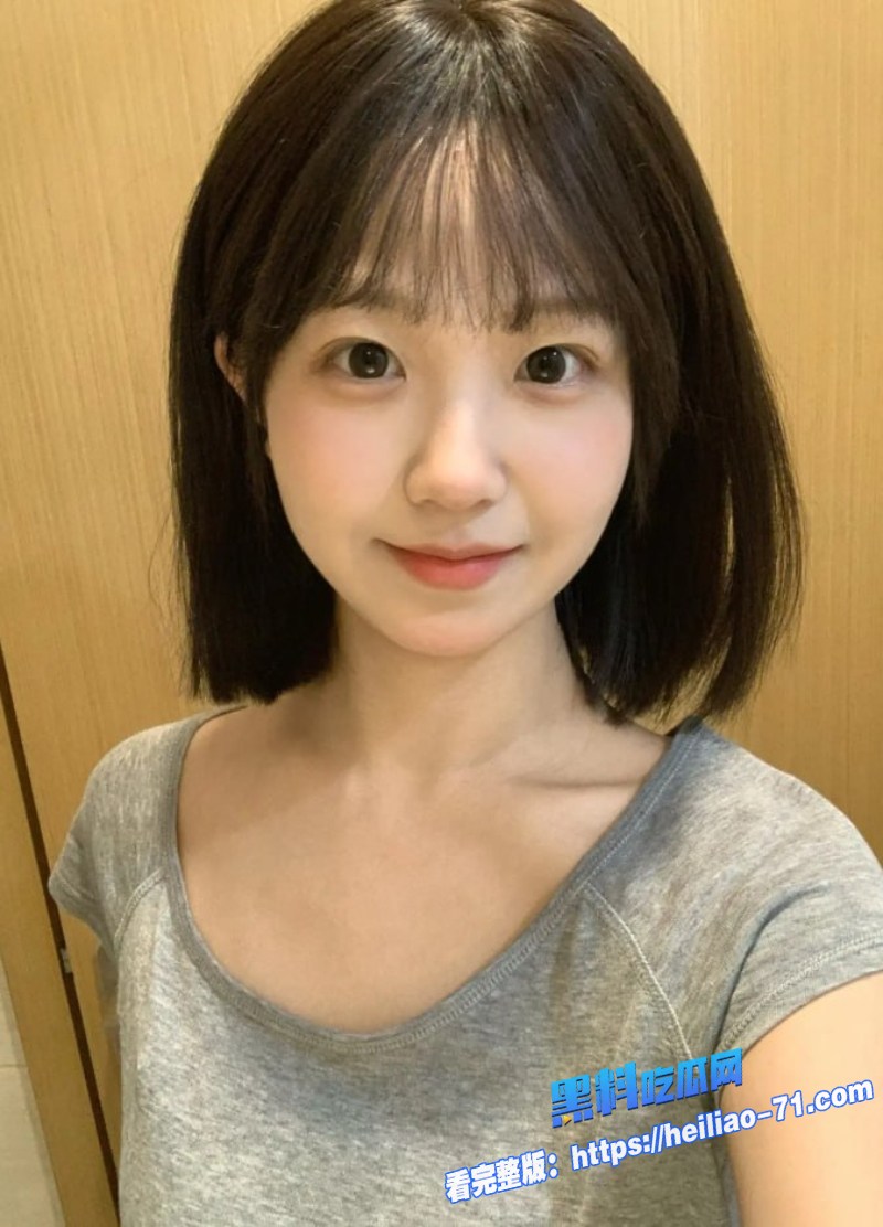 高颜值纯欲女神反差爆棚穿着白丝被猛烈抽插紧致小穴5 高颜值纯欲女神反差爆棚穿着白丝被猛烈抽插紧致小穴5