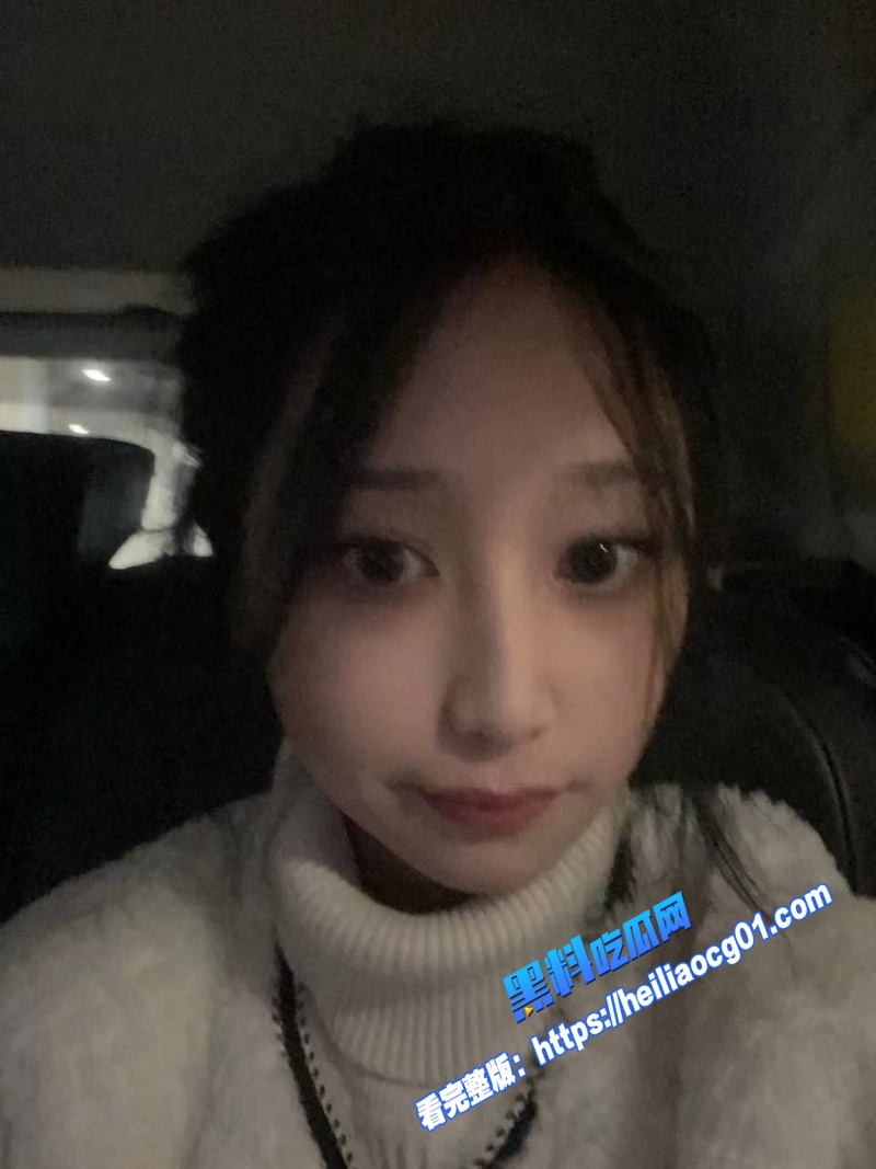 清纯素颜反差妹1 清纯素颜反差妹1