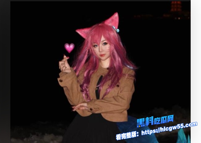 瓜友投稿！极品反差女友 和男朋友在家自拍做爱视频 各种体位激情插入 干的小女友高潮迭起 淫叫不断！ 1WH700x500px1