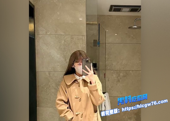 山东极品女大学生杜寓苓被富二代包养10天期间在酒店拍摄性爱视频流出不知道她的舔狗们看到视频会不会难过3