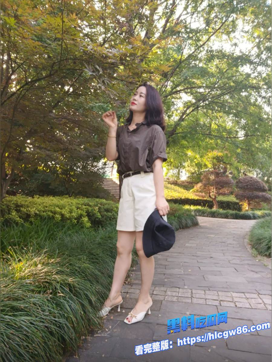 老妈和儿子乱伦视频流出 3