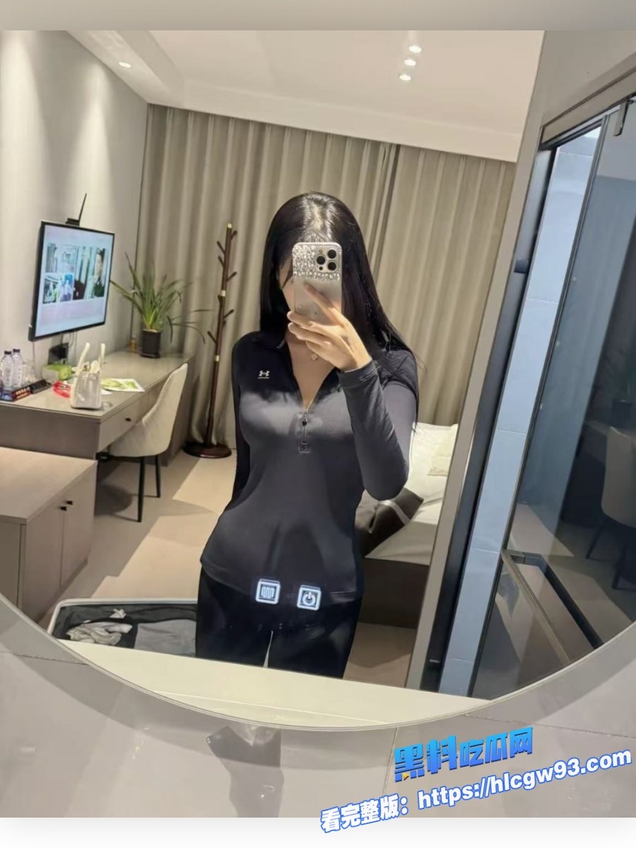 偷情兄弟性老婆极品颜值丰满身材2 偷情兄弟性老婆极品颜值丰满身材2