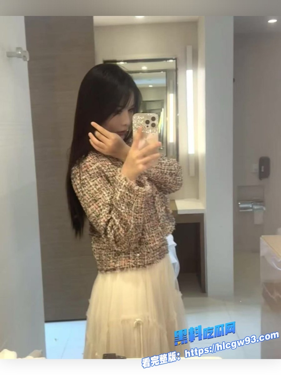 偷情兄弟性老婆极品颜值丰满身材4 偷情兄弟性老婆极品颜值丰满身材4