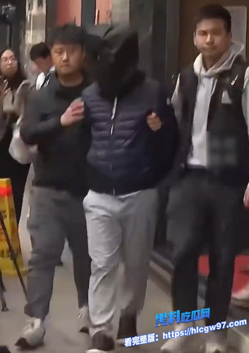 香港火灾最新内幕工程负责人玩忽职守聚众淫乱商K裸体狂欢 8
