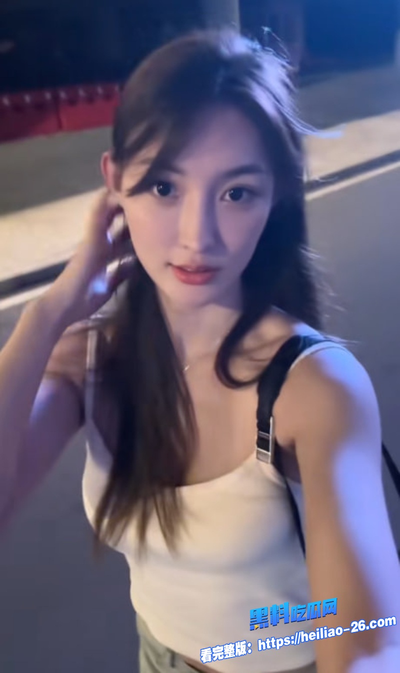 抖音百万粉王语会作死惹怒榜一大哥私密视频曝光2 抖音百万粉王语会作死惹怒榜一大哥私密视频曝光2