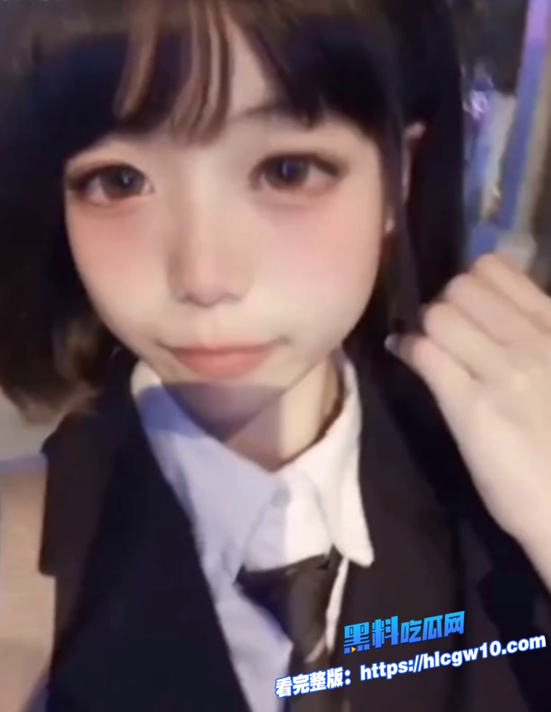 高颜值反差婊高雅雯付费定制大尺度私拍视频曝光5 高颜值反差婊高雅雯付费定制大尺度私拍视频曝光5