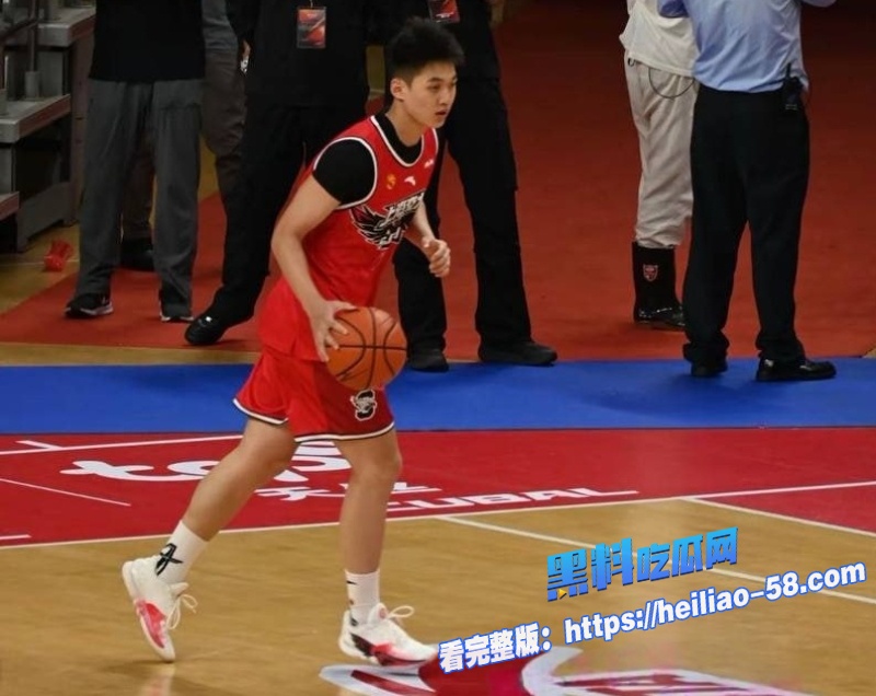 上海交大花心男大隋沅辰恋期跪求前任和前前任复合6