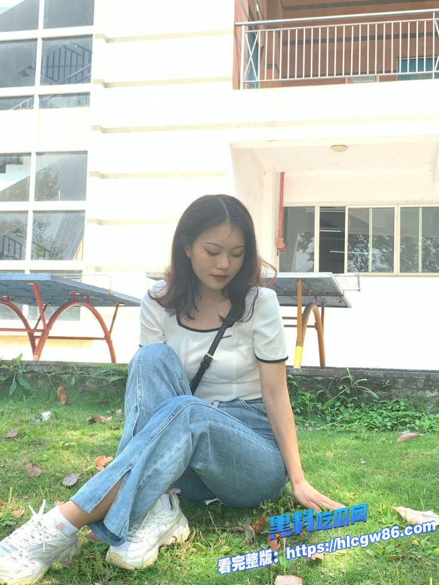 广西护士学院蒋X怿和男友日常自拍性爱视频流出 4