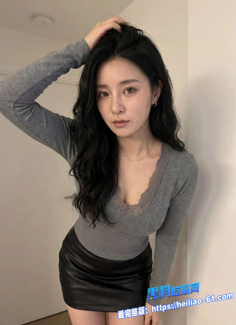 气质反差婊床上变淫娃长发白吊带跪舔口交射脸后无套爆操蜜桃臀4