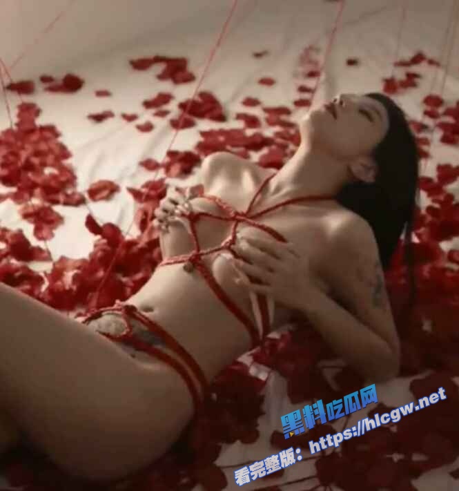 抖音网红 鱼神自拍裸体