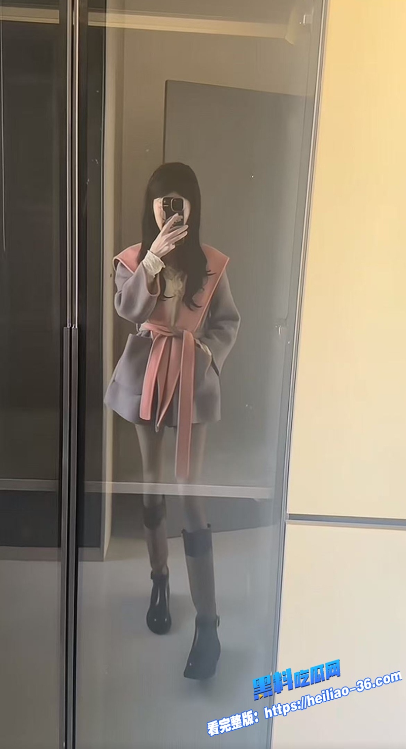 上戏24级播音尤物于子晏Soul网恋男友怒曝小三丑闻反差白幼瘦高岭之花秒变公交母狗12 上戏24级播音尤物于子晏Soul网恋男友怒曝小三丑闻反差白幼瘦高岭之花秒变公交母狗12