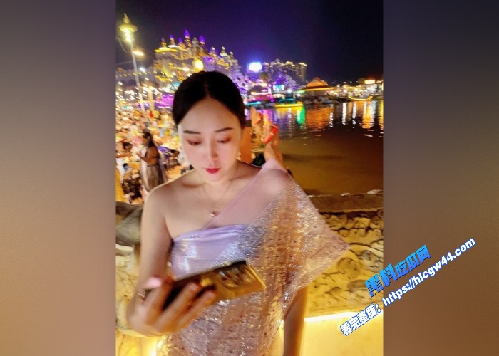 风韵犹存的人妻被人喝醉带回酒店调教鸡吧插入口中啤酒瓶塞逼当狗一样操 图1WH700x500px 风韵犹存的人妻被人喝醉带回酒店调教鸡吧插入口中啤酒瓶塞逼当狗一样操 图1WH700x500px