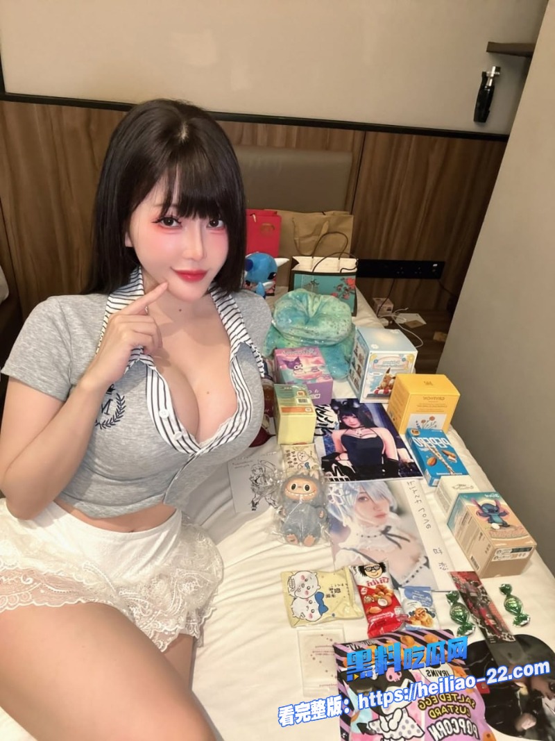 越南极品网红福利姬TinyAsa化身性感兔女郎雪白丰满胴体曲线诱人3 越南极品网红福利姬TinyAsa化身性感兔女郎雪白丰满胴体曲线诱人3