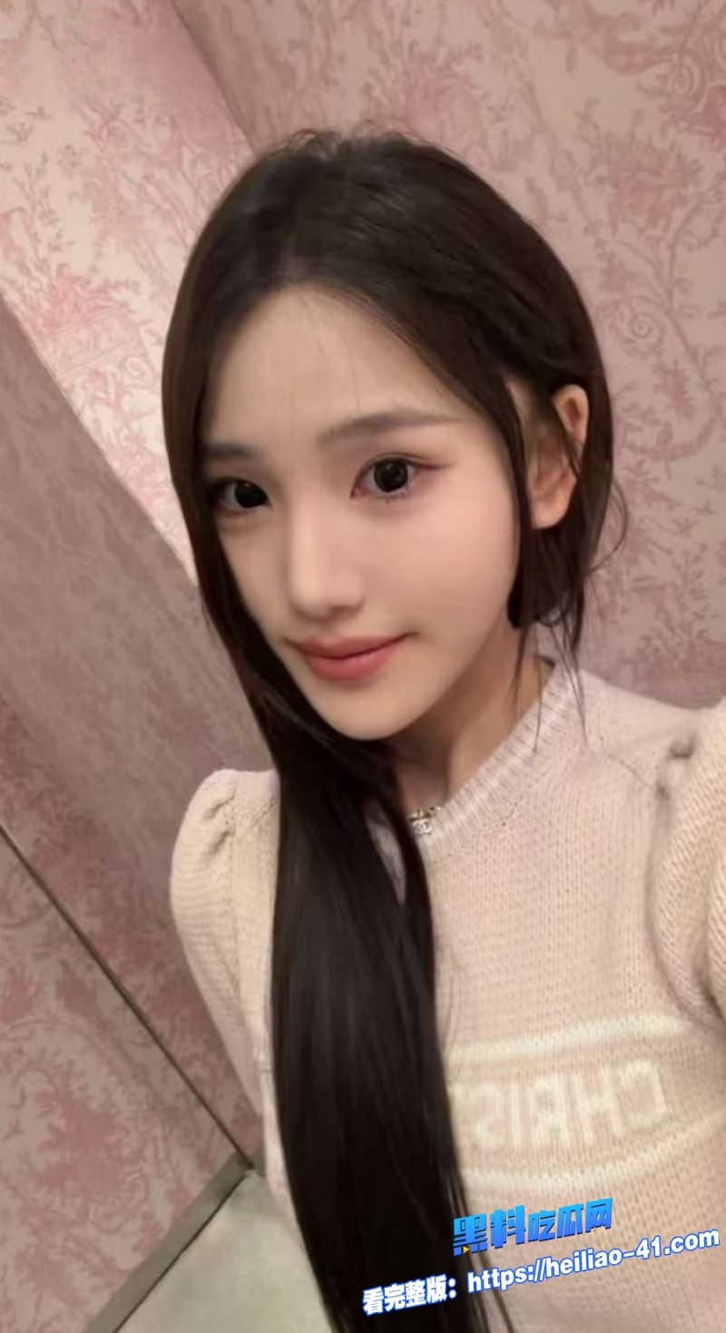 宋晓峰女儿 宋之馨被闺蜜孟可佳曝光三亚酒吧点男模约炮瓜友们瞬间炸锅18