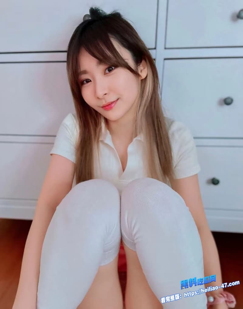 超火日系绝美小姐姐tokyodirytv私密视频流出身穿性感白色吊带被男友爆操后直接全部射在了脸上4