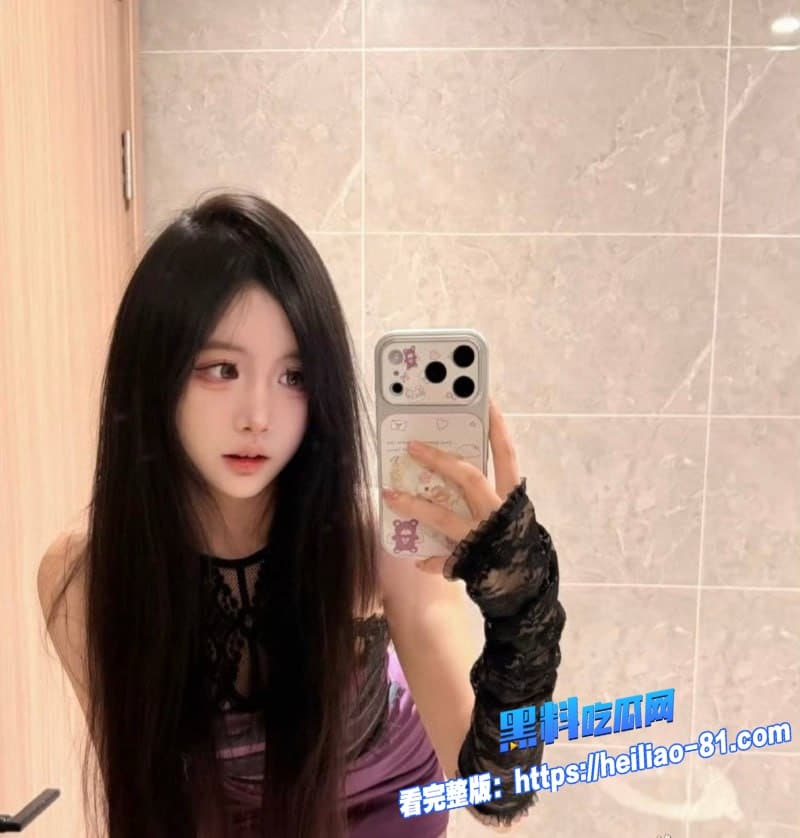 快手网红王乐乐凌晨怒撕现女友简简出轨坐台黑幕初代土味网红CP再爆大瓜1