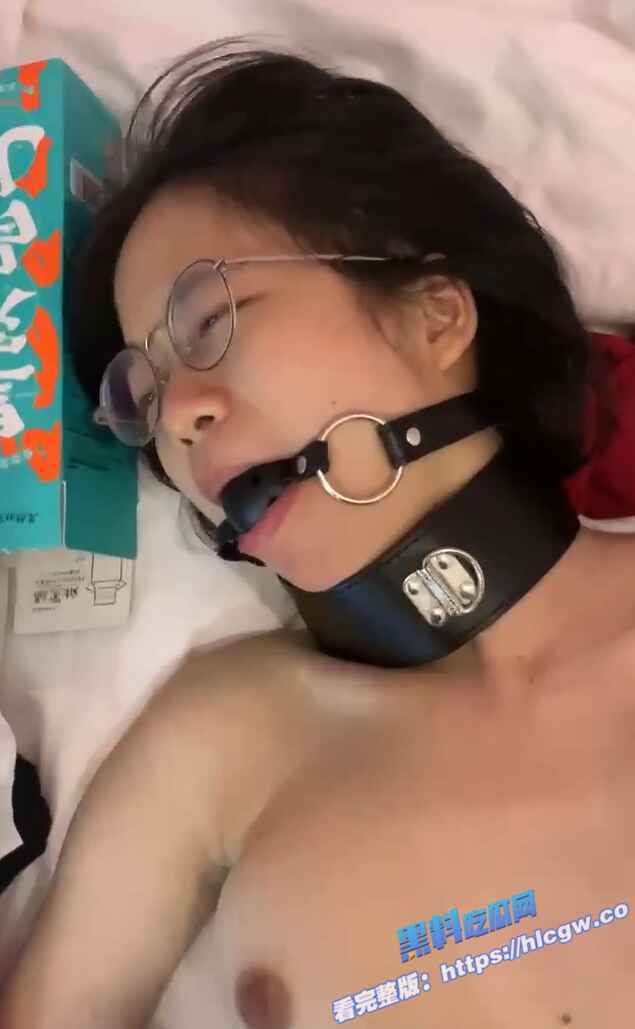 深圳反差婊厂妹 上班打螺丝 下班化身骚母狗疯狂榨精 被各种调教各种操！图5
