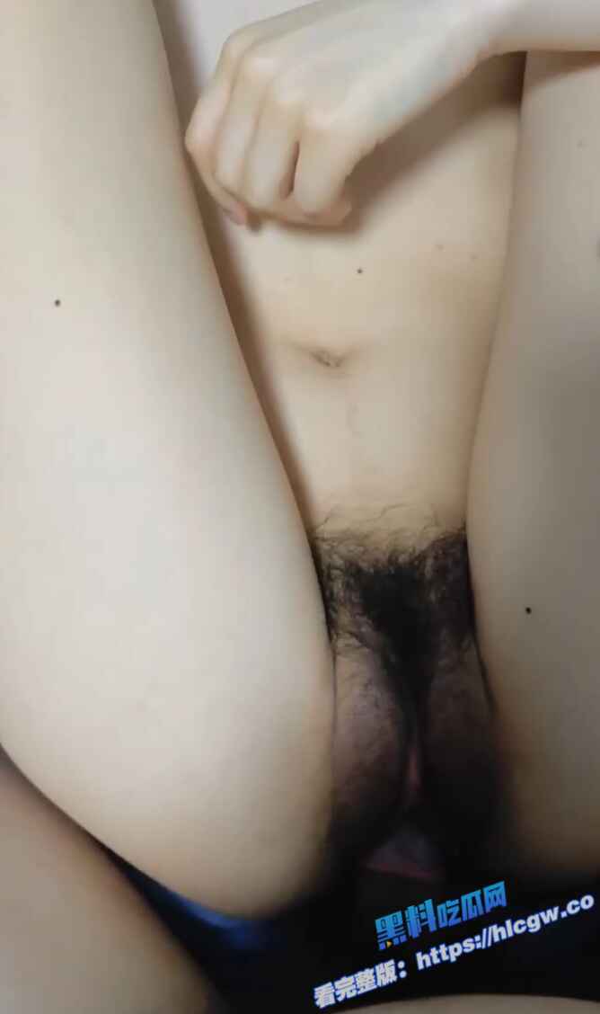 深圳反差婊厂妹 上班打螺丝 下班化身骚母狗疯狂榨精 被各种调教各种操！图6