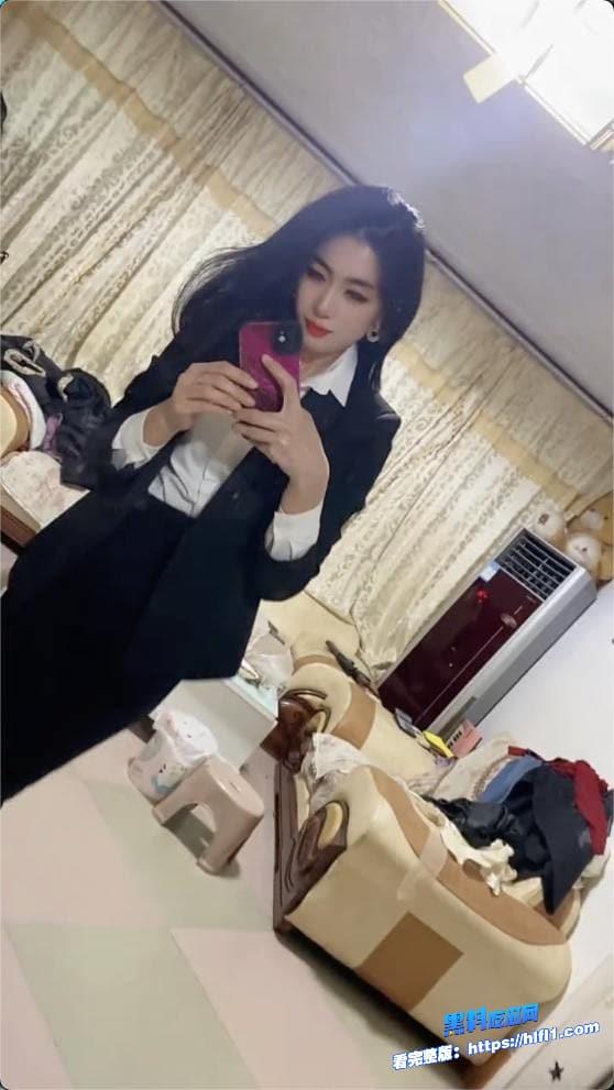 老板娘真好看！莱州沙河王木木烧烤店老板娘吃瓜：少妇私密视频流出，电动吸水泵上演‘喷泉小镇’！图2